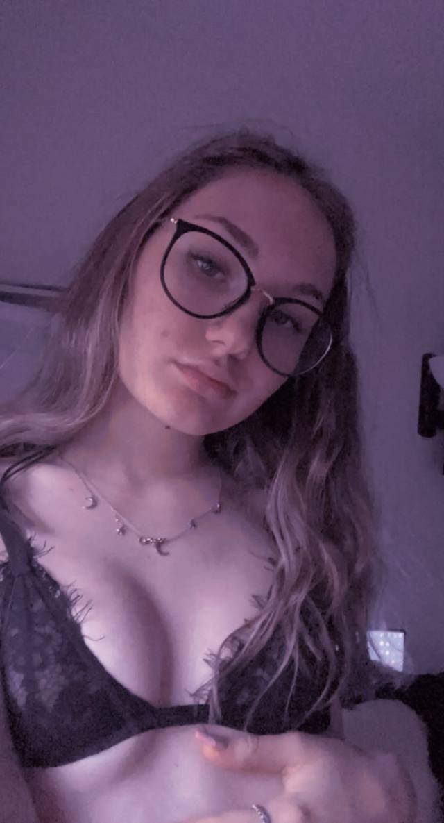 Yummy Sexy Independent Girl 🔥💦Satisfied Guaranteed Service💦Incall/Outcall And Carfun👅VIP Service🤑 Facetime Show💝Available 24/7