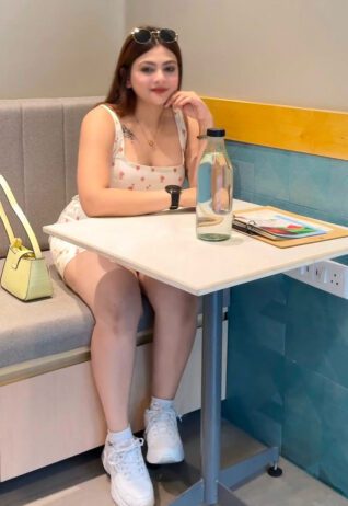 977351=0706 Call Girls in Mayur Vihar [delhi]