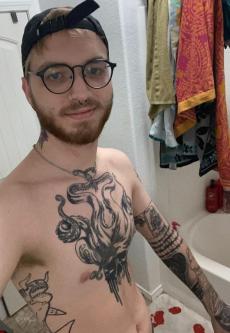 I just want to get laid tbh., Riverside – 26