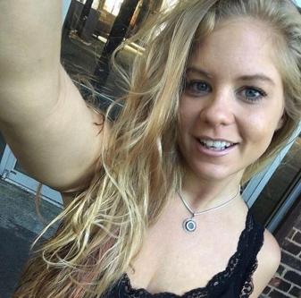 Let’s have fun with free minded and act mature, Aurora – 23