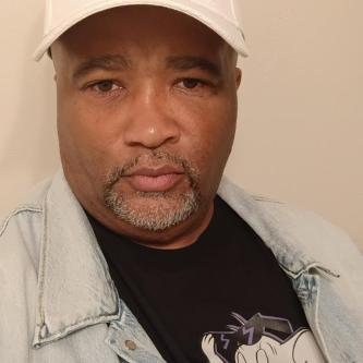 LOOKING FOR SOMETHING SERIOUS 25-65 M4W, Long Beach – 45