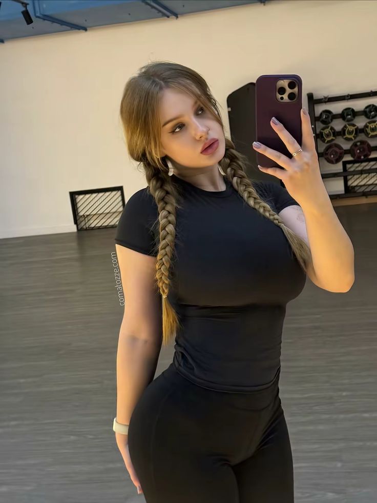 +91-8447389422 Low Price Call Girls In Delhi Green Park✔️