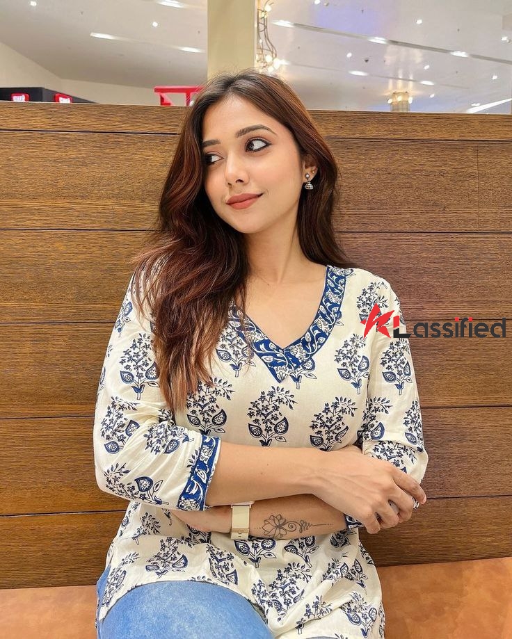 Call Girls In Green Park ₰ᛄ9311601034₰ᛄ Escort Service In Delhi