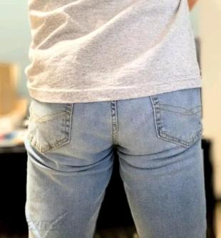 mature discreet with amazing oral skills, Moreno Valley