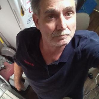 Looking for a woman for fun and possible ltr, Wichita