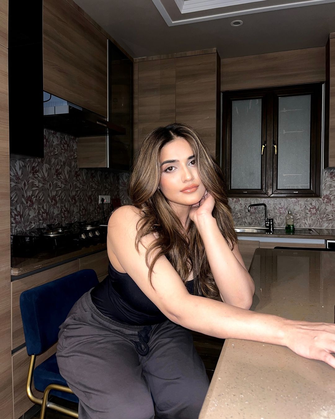 CALL GIRLS IN Delhi Mahipalpur ❤️8447389422 ✔️