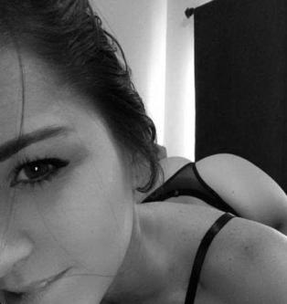 I am wat for you,contack me/ dsflkkj, Long Beach – 25