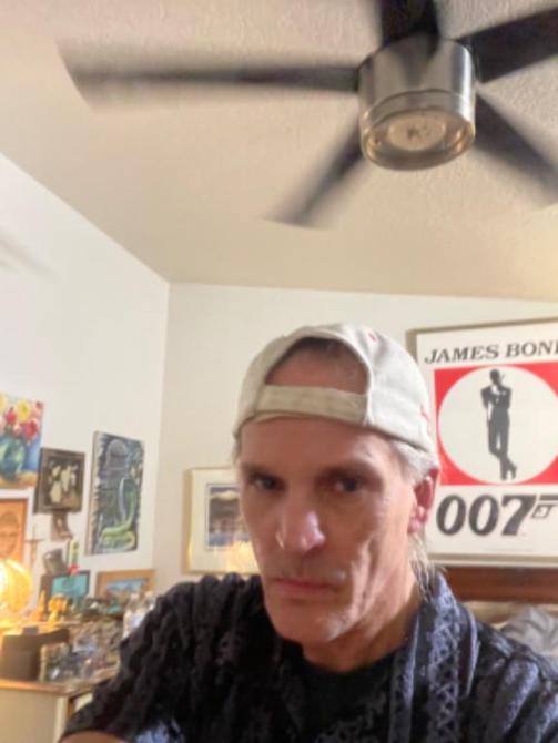 Mature 420 friendly man looking for women who love oral, Henderson – 49