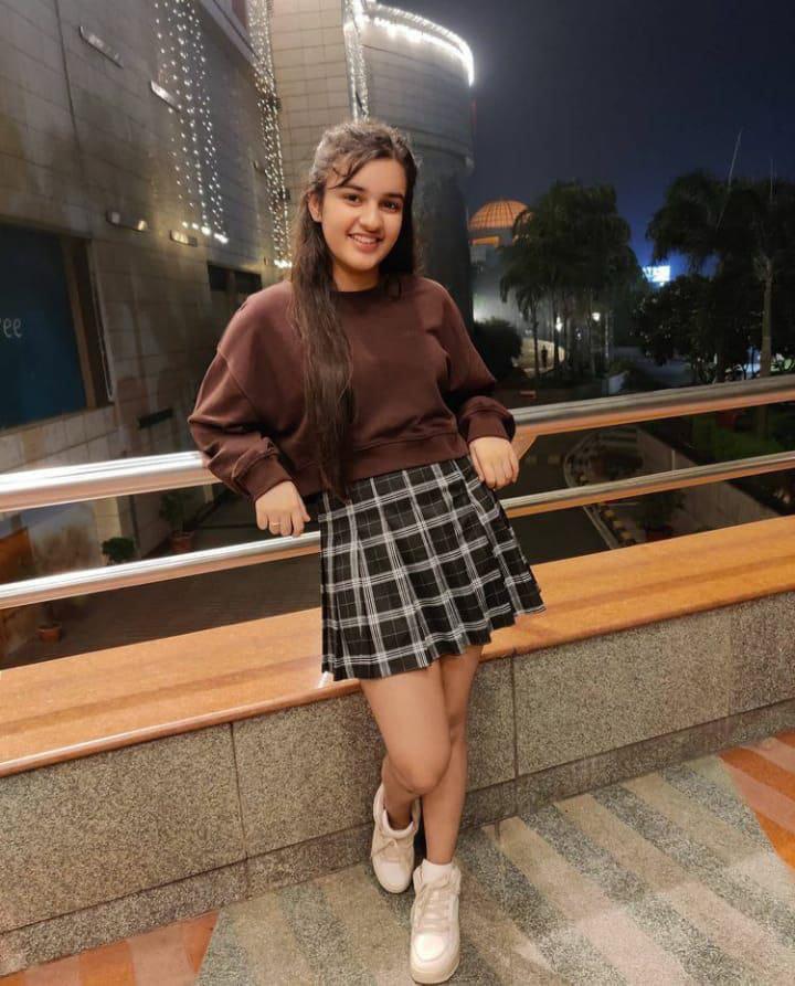 Call Girls In Chhatarpur (Delhi)✔️9999833992...