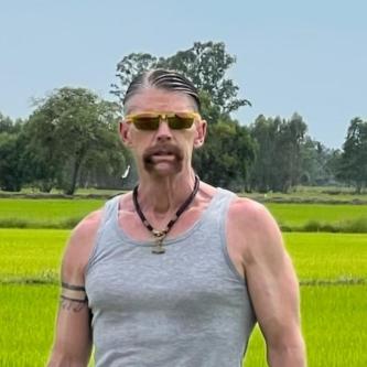 HUNG, MASC, BOTTOM ATHLETE, Frederick – 53